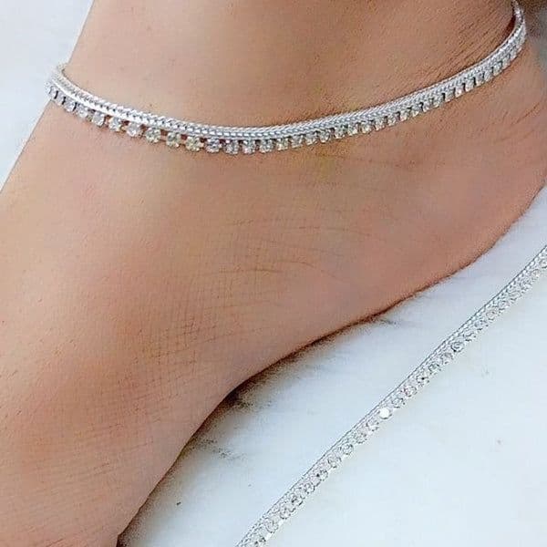 Silver and golden anklet stone