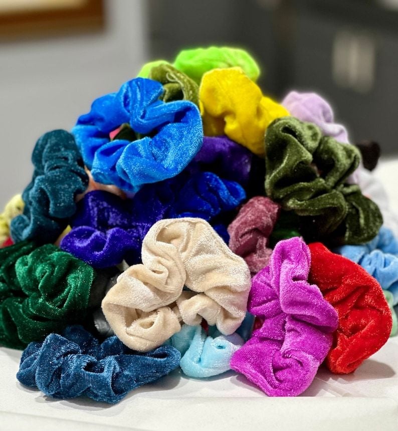 Hair scrunchie
