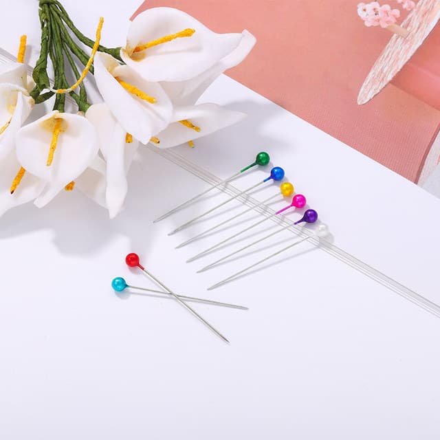 Scarf pin crystal