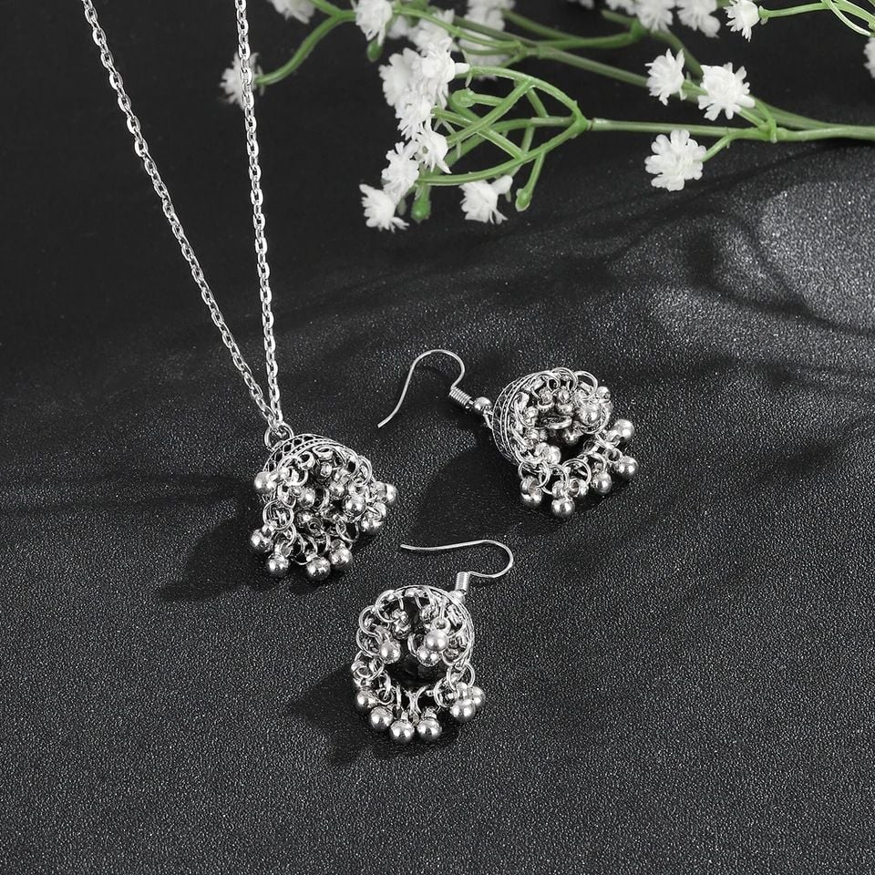 Silver bridal jewellery traditional