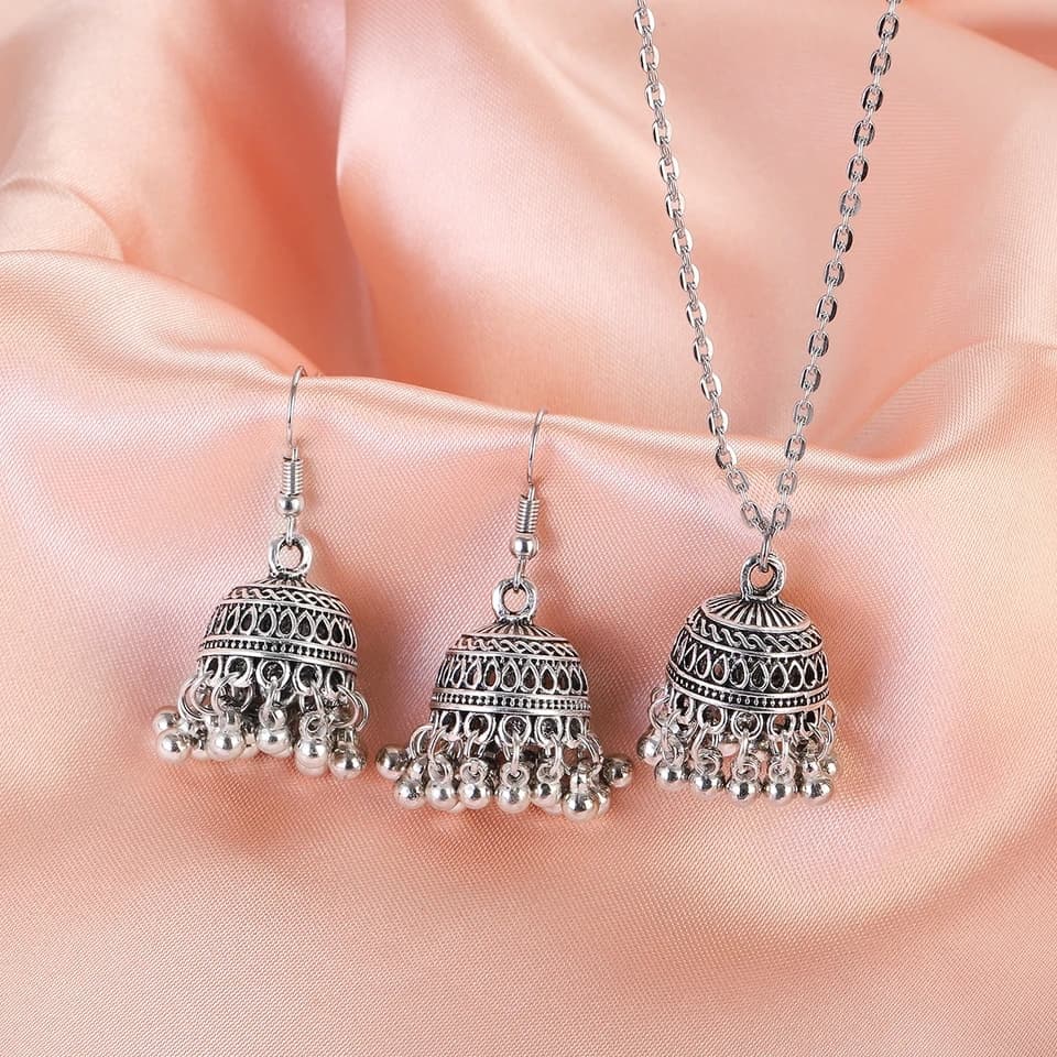 Silver bridal jewellery traditional