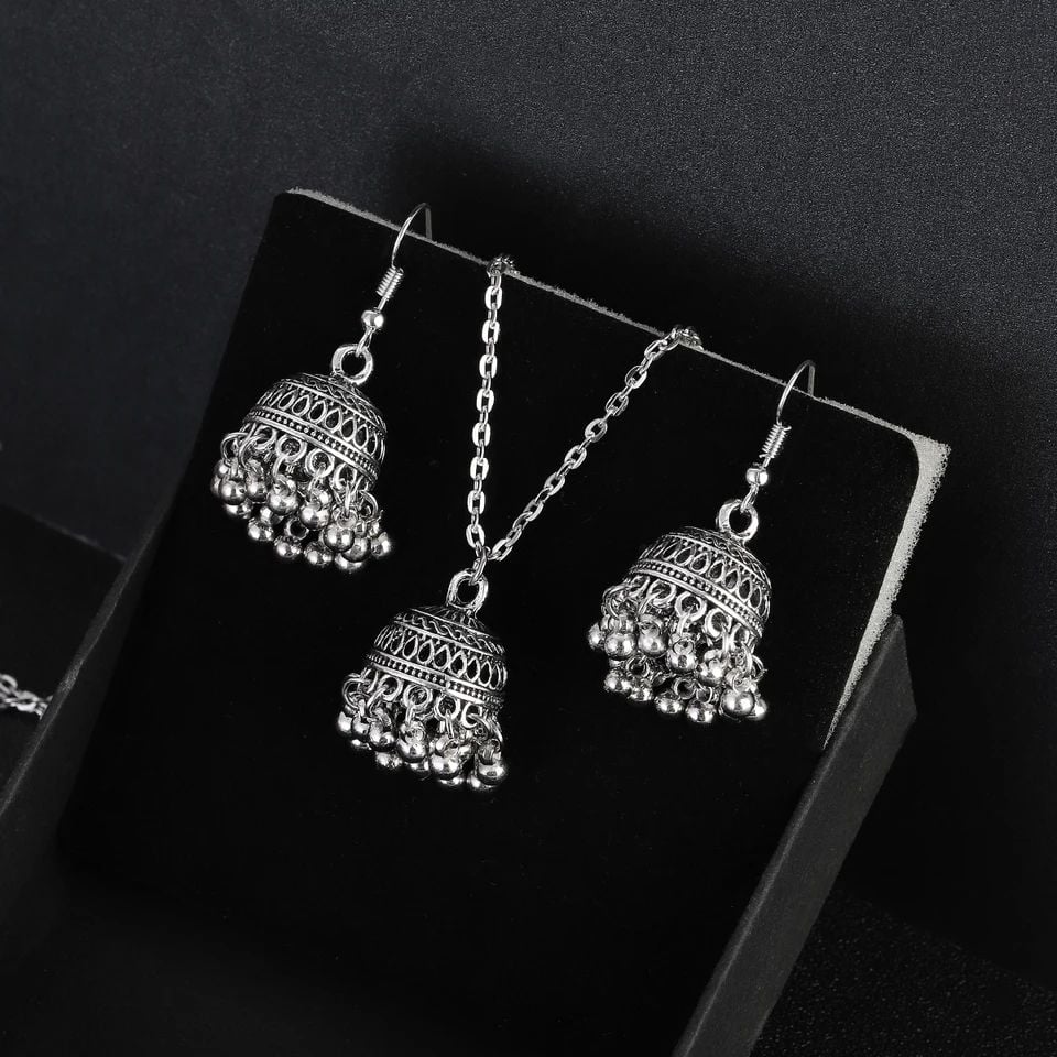 Silver bridal jewellery set traditional