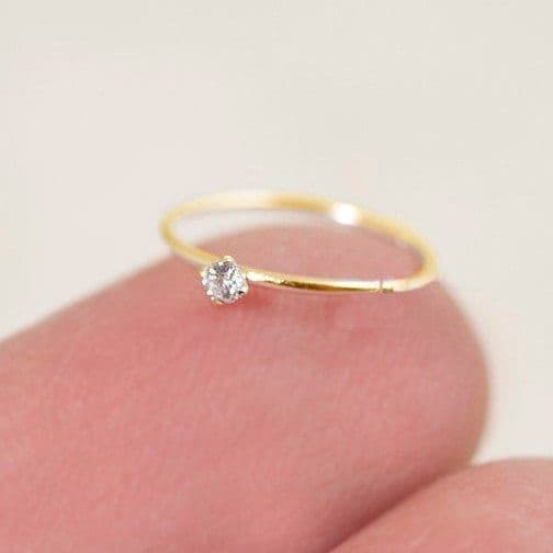 5 Pieces Single Stone Nose Ring Jewelry For Girls And Women Stainless Steel Nose Pin Jewelry In Golden And Silver Tone Naak Ki Long Naak Ka Koka Nath Nathni Nose Bali Stylish Nose Jewelry For Piercing And Non Piercing Daily And Party Wear Style - Stainless Golden