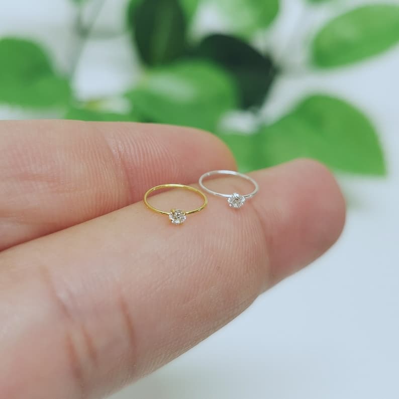 5 Pieces Single Stone Nose Ring Jewelry For Girls And Women Stainless Steel Nose Pin Jewelry In Golden And Silver Tone Naak Ki Long Naak Ka Koka Nath Nathni Nose Bali Stylish Nose Jewelry For Piercing And Non Piercing Daily And Party Wear Style - Stainless Golden