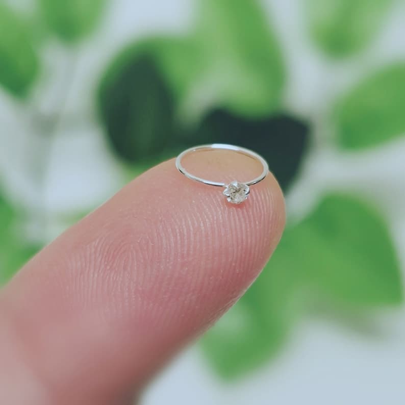 5 Pieces Single Stone Nose Ring Jewelry For Girls And Women Stainless Steel Nose Pin Jewelry In Golden And Silver Tone Naak Ki Long Naak Ka Koka Nath Nathni Nose Bali Stylish Nose Jewelry For Piercing And Non Piercing Daily And Party Wear Style - Stainless Silver