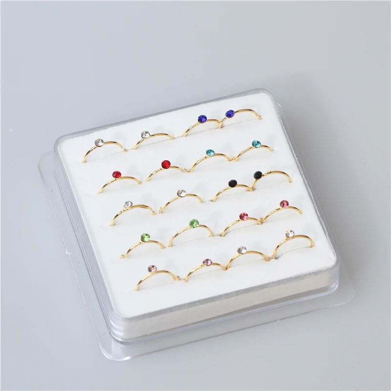 Multicolor nose pin